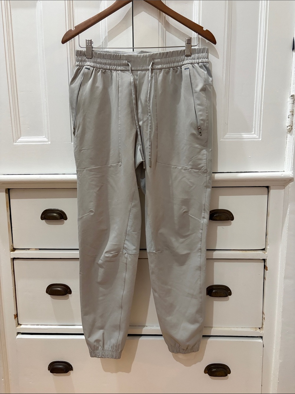 Lululemon Light Gray Jogger Pants - Casual Comfort